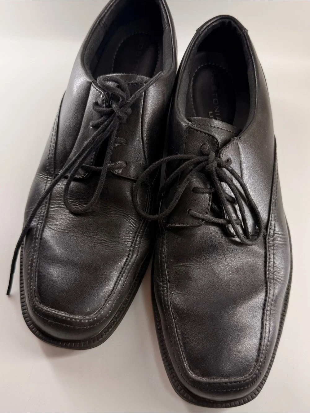 Size 8 Men - Bostonian Lites Men’s Black Leather Dress Shoes